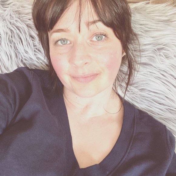 Meet your Posher, Lydia - Picture 2 of 3